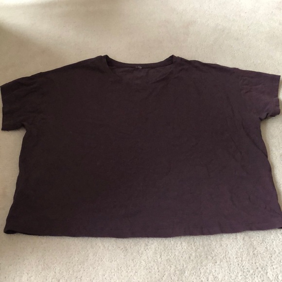 Lululemon cropped t-shirt!
